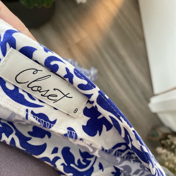 Dress - Picture 3 of 4